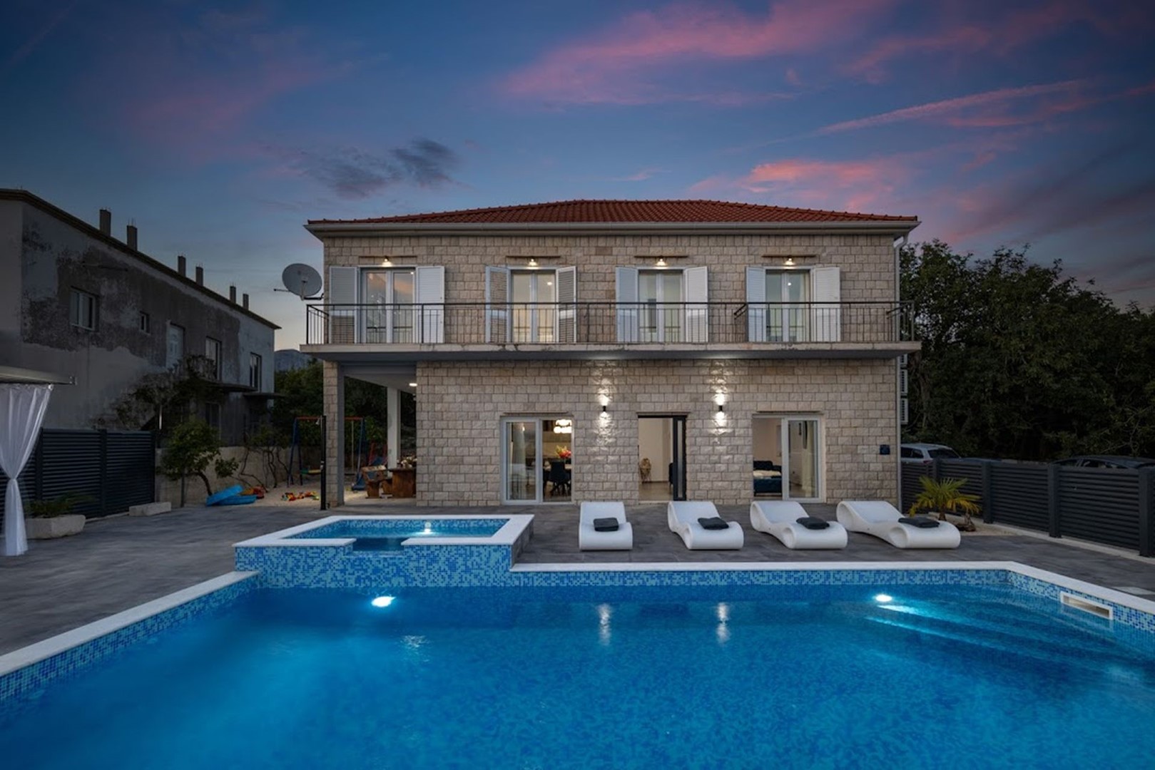 Luxury Villa Stone Oasis Hvar with pool, jacuzzi