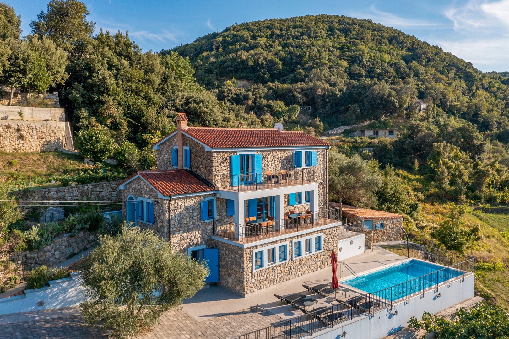 Villa Lapida mit Pool und Meerblick   kroatische Inseln