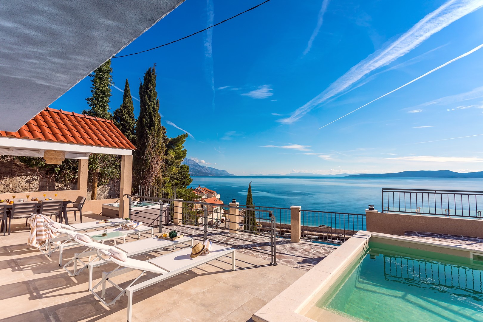 Villa Perla Blu mit 4 Schlafzimmern, beheiztem Poo   Split Riviera