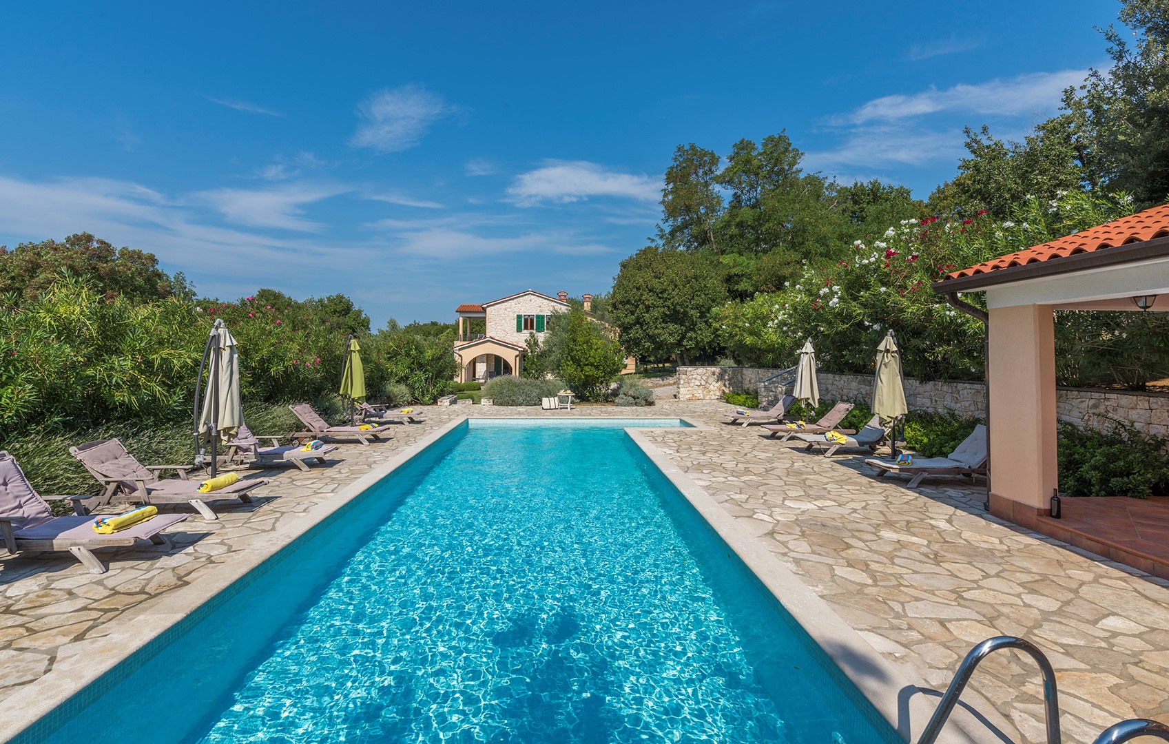 Villa Marina Vlakovo mit gemeinsamem Pool  in Kroatien