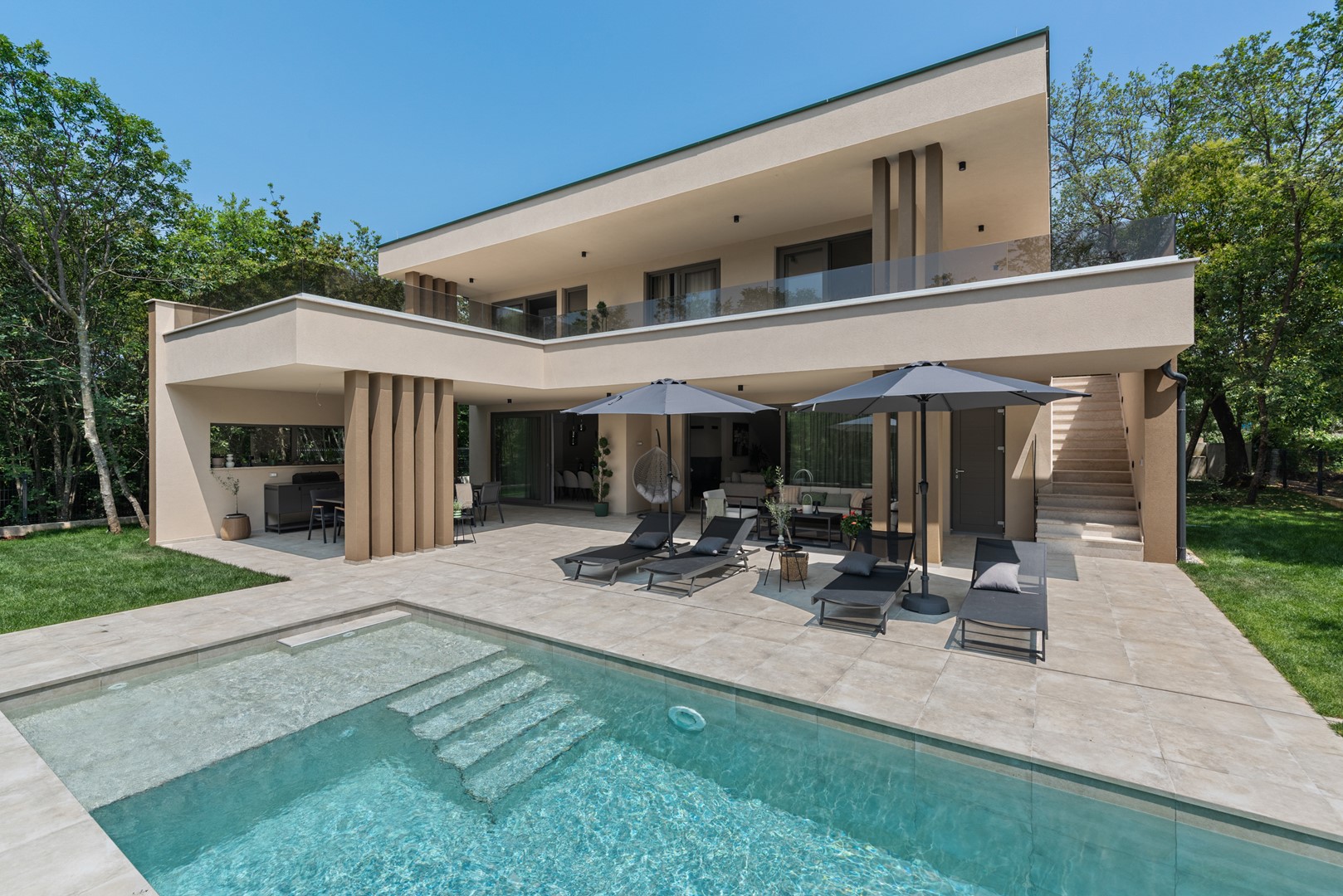 Villa Boschetto with heated pool and BBQ – slika 1
