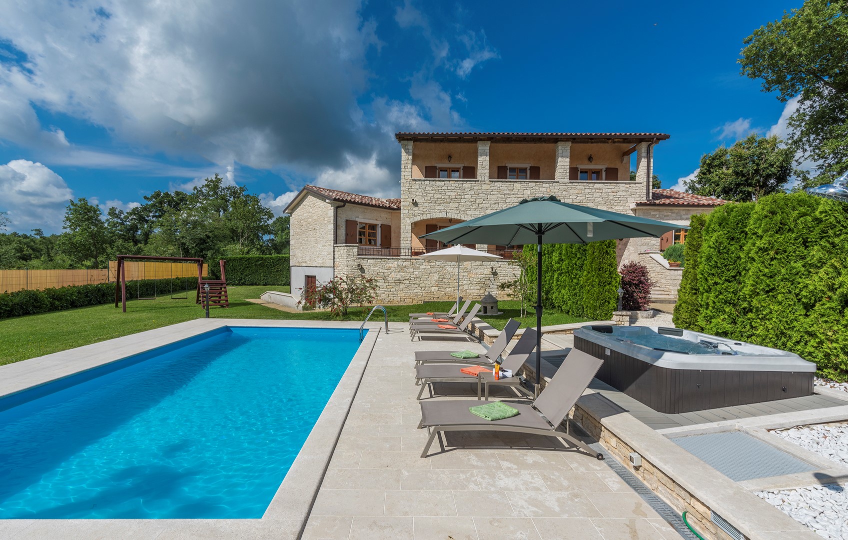 Villa Vernier mit privatem Pool und Whirlpool  in Istrien