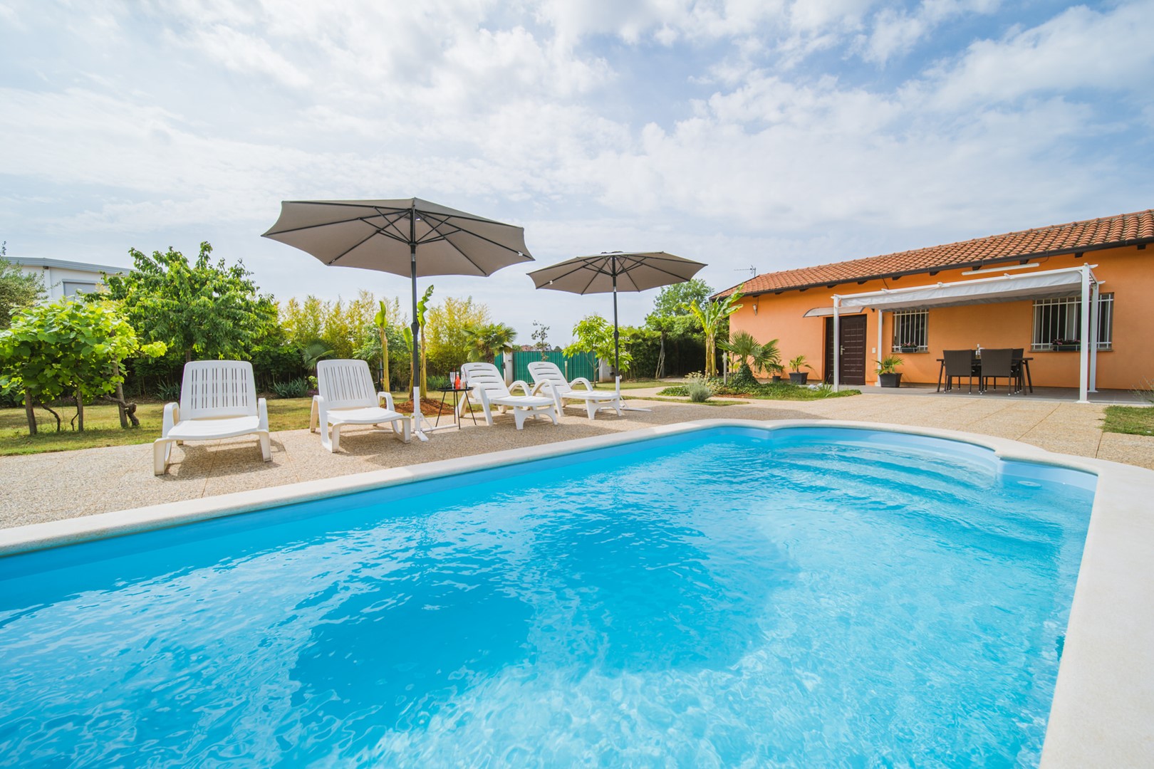 Villa Stanzia Diklic with pool for max 5 people  