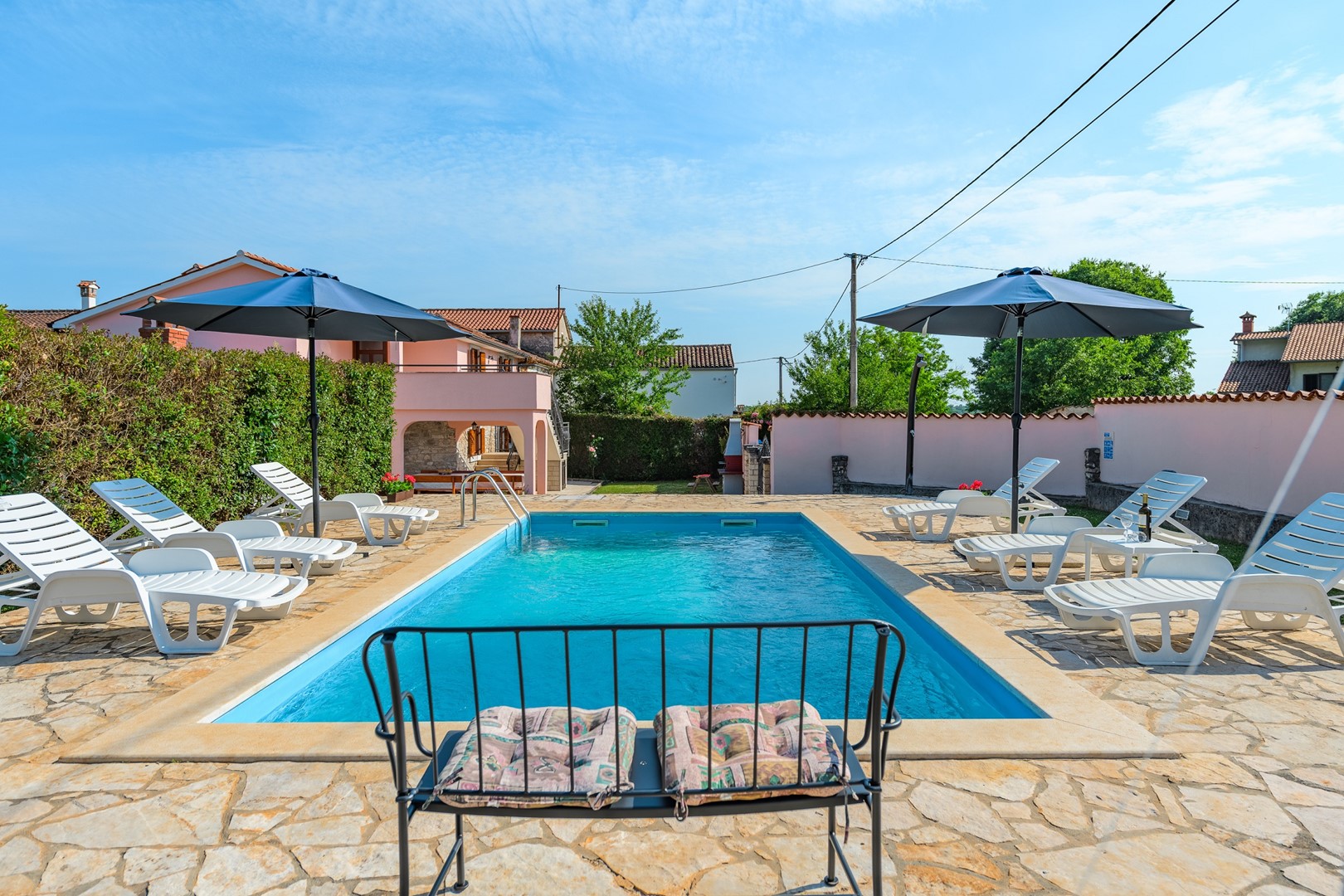 Villa Legovich mit eigenem Pool in Zentralistrien  in Kroatien