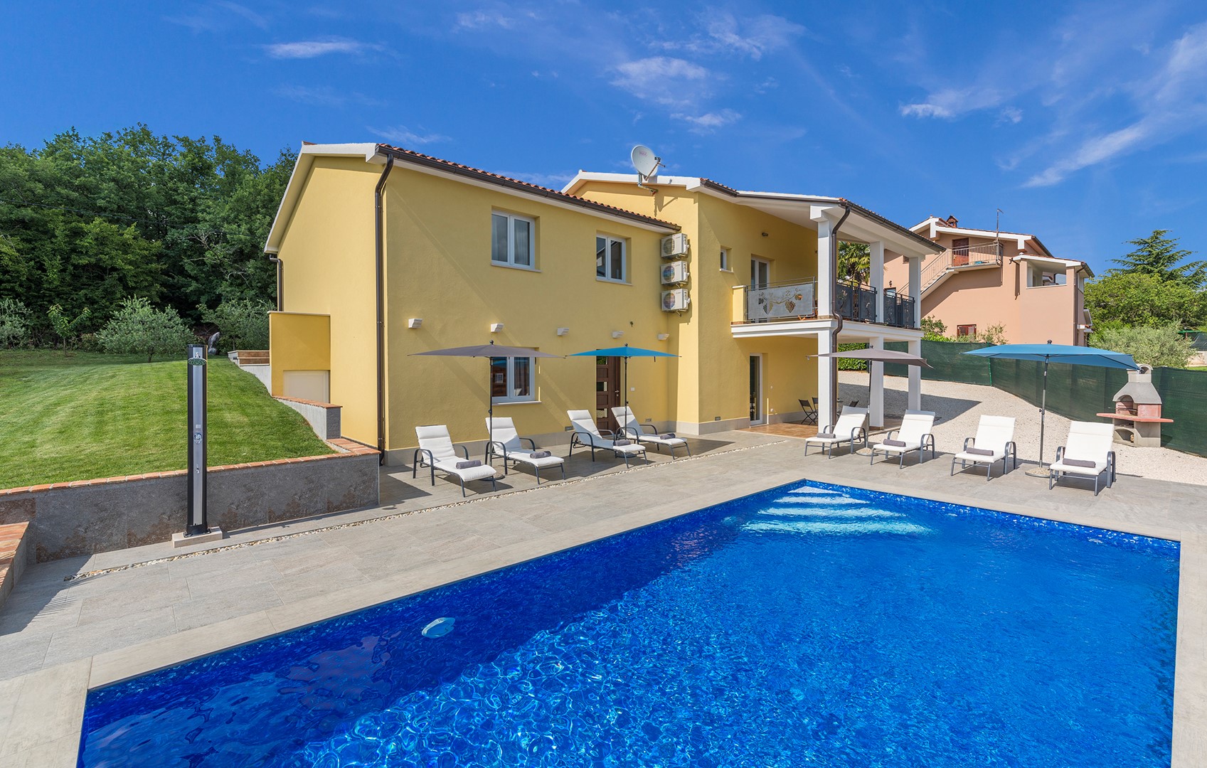 Villa Zupan mit privatem Pool  in Istrien