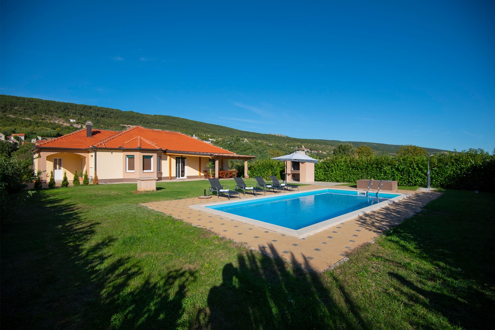 Villa Six Brothers *** Luxusvilla in Imotski, Pool  in Dalmatien