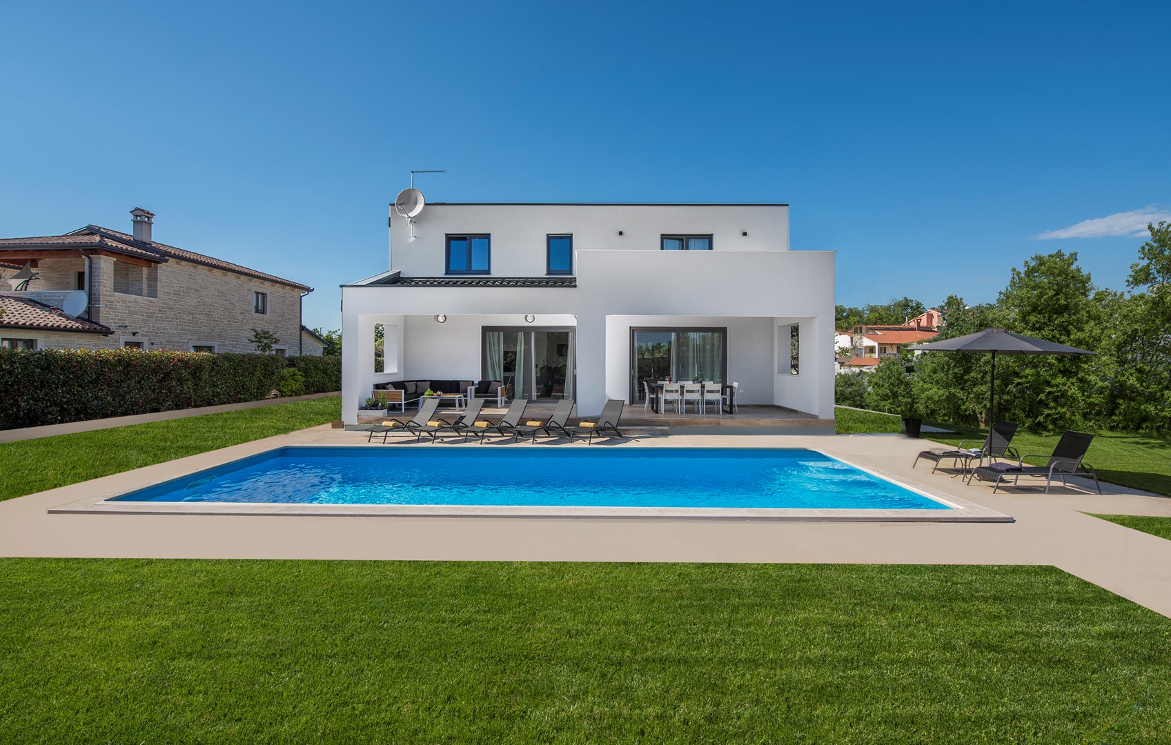 Villa Gina with private pool near Poreč – slika 1