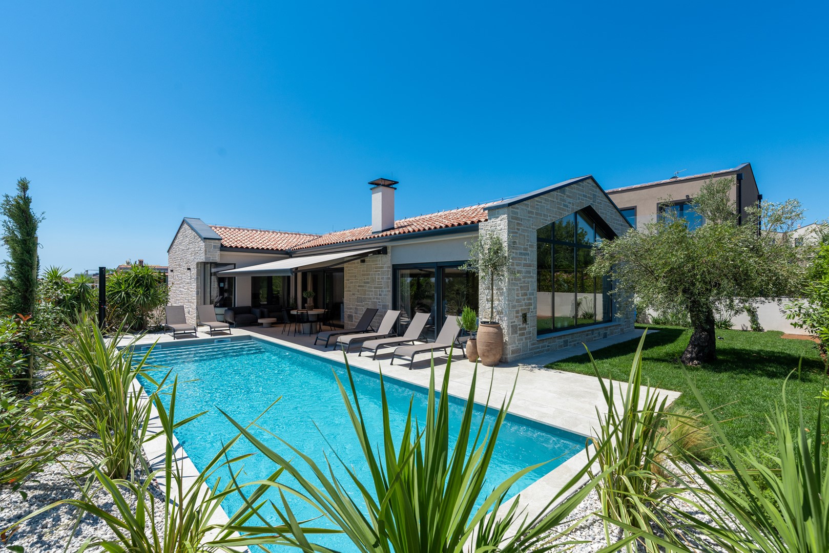 Villa Flores with private pool in Tar – slika 1
