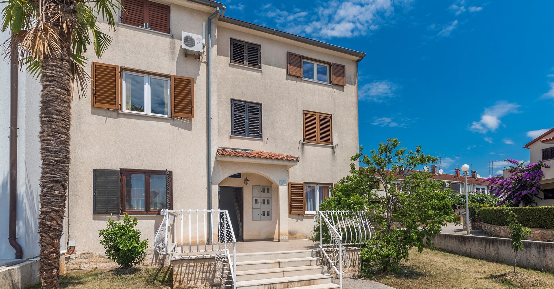 Apartments Magdalena AS1 Apartment with Balcony