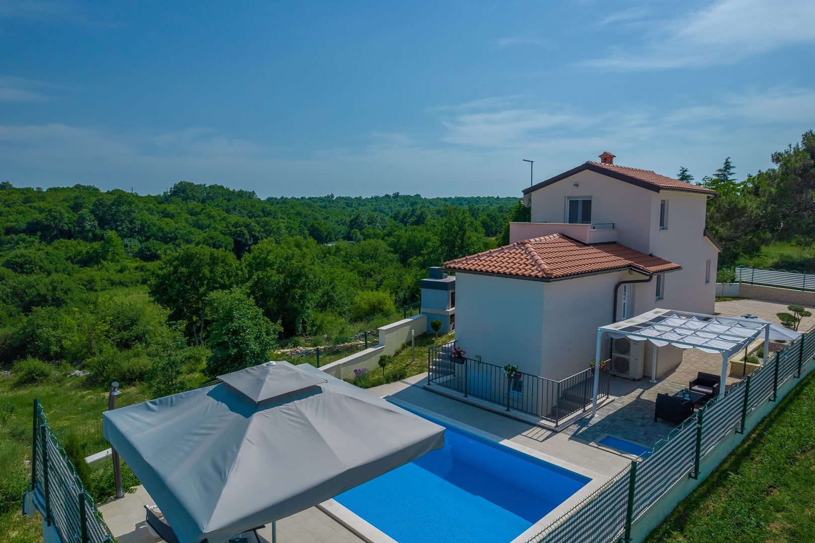 Villa Angelina mit Pool in der Nähe von Rovin  in Kroatien