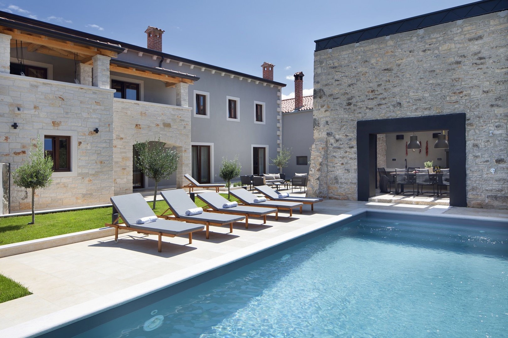 Schöne Design-Villa in einem ruhigem und besc  in Kroatien