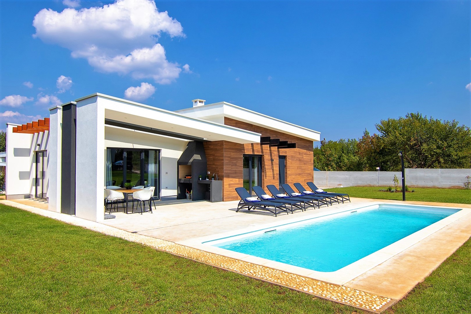 Schöne modern gebaute Villa in Mittelistrien  in Kroatien