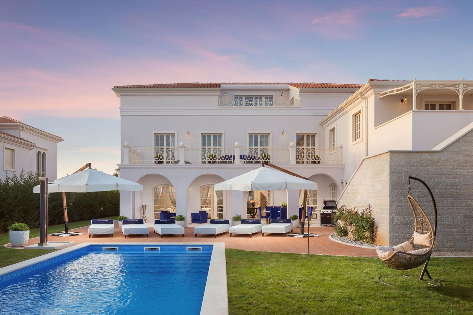 Luxury Villa Hermitage 5* – slika 1