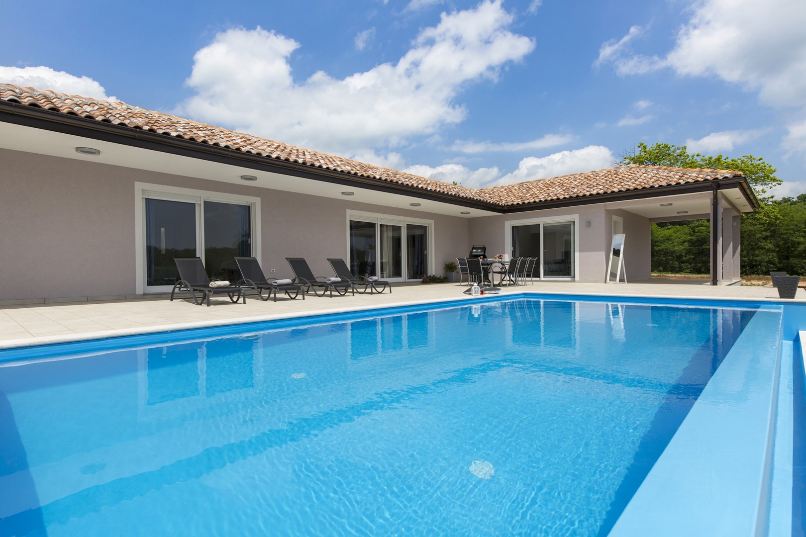 Traumhafte Villa mit großem Pool und moderne  in Istrien